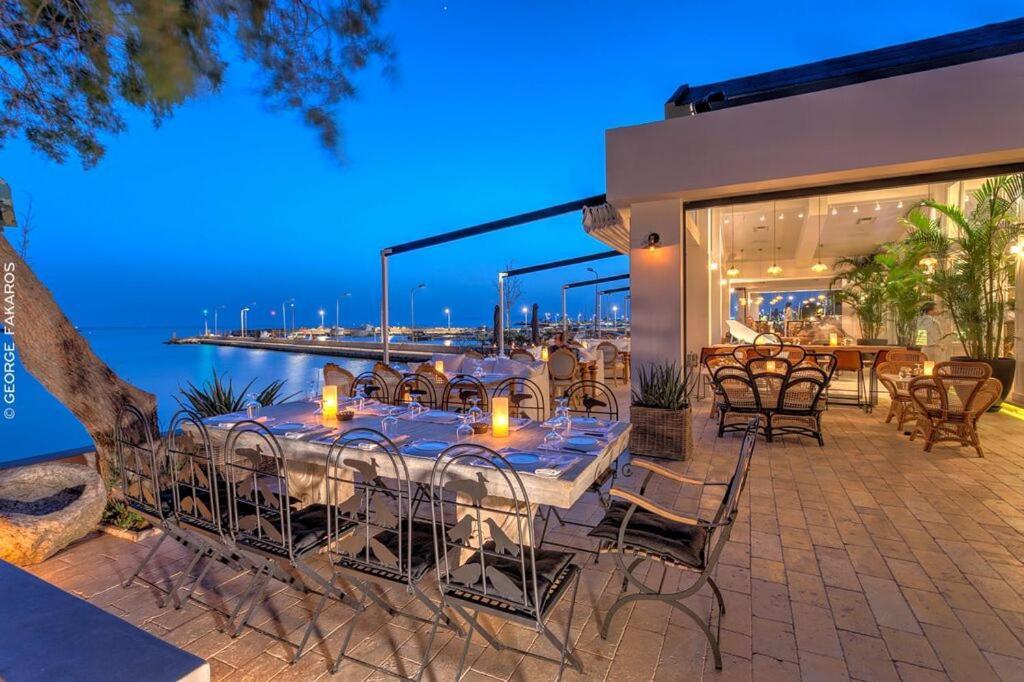 Glyfada Seabreeze Apartment Атина Екстериор снимка